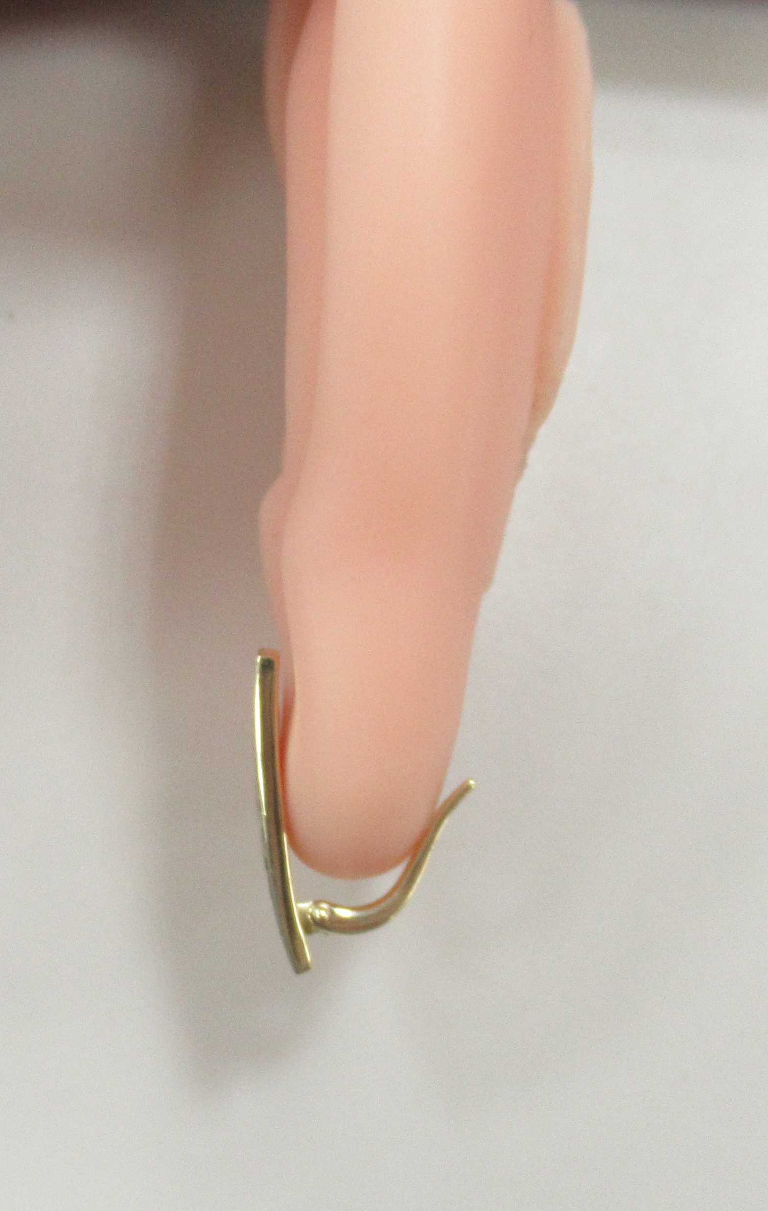 10512-000750 Серьги (Au 585)